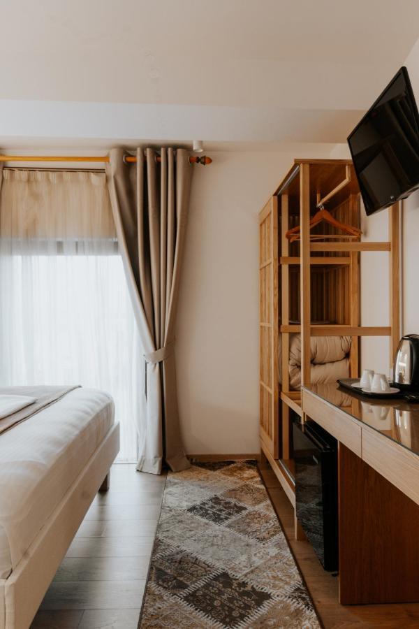 Sharm Hotel Luxury Gjirokaster Ngoại thất bức ảnh
